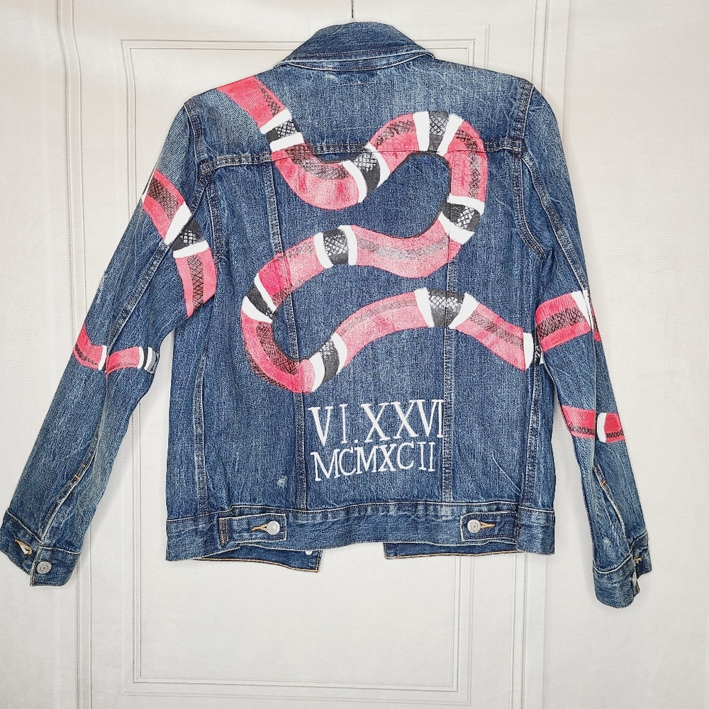 Handpainted Levi's Snake Denim Jacket